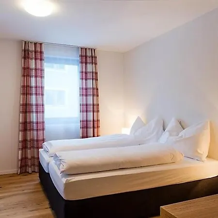 شقة Sleeps 6 Wifi انغلبرغ